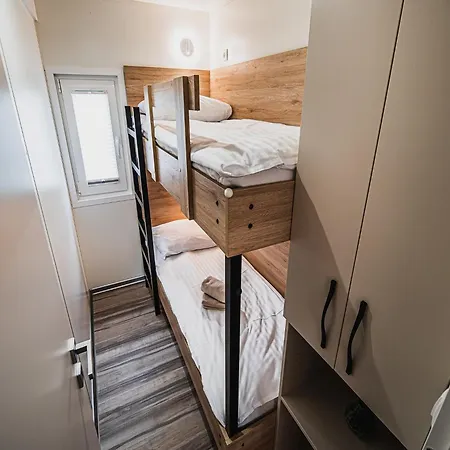 Serenity Premium Mobile Homes-3 Bedroom 別荘